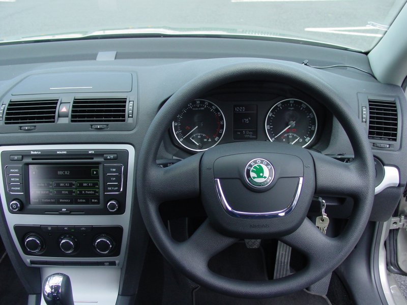 car8b.jpg